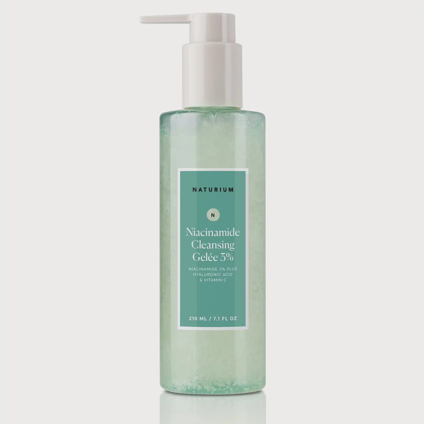 niacinamide-cleansing-gelee-3-z5 NATRM_Ecomm_Niacinamide-Cleansing-Gelee_Front.webp